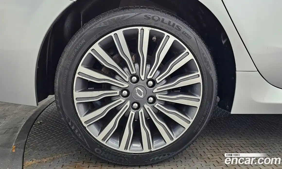 Renault SM7 2018 2.5 Автомат в Москве № 107186, фото 3