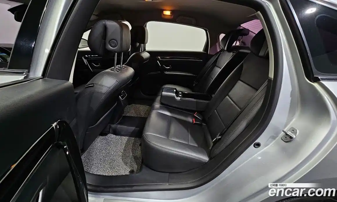 Renault SM7 2018 2.5 Автомат в Москве № 107186, фото 9