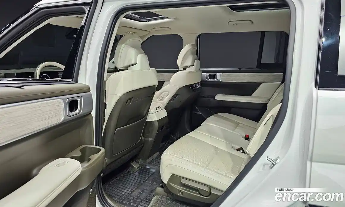 Hyundai Santa Fe 2024 2.5 Автомат в Москве № 110303, фото 12