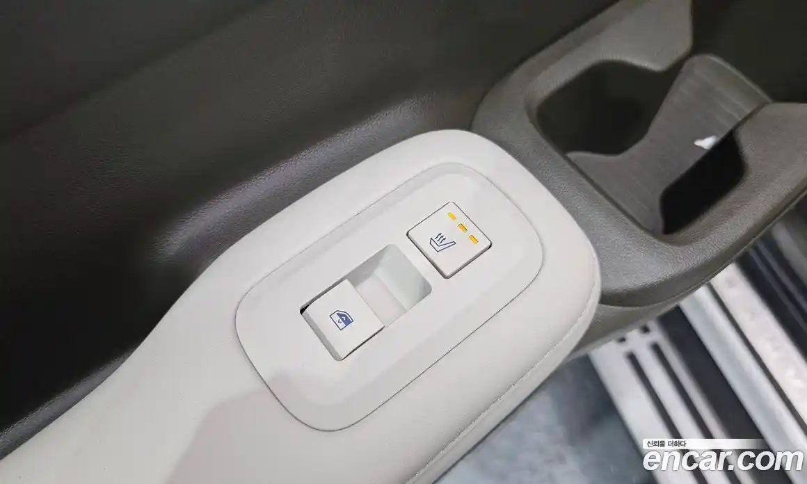 Hyundai Santa Fe 2024 2.5 Автомат в Москве № 110303, фото 20