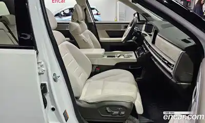 Hyundai Santa Fe 2024 2.5 Автомат в Москве № 110303, миниатюра 10