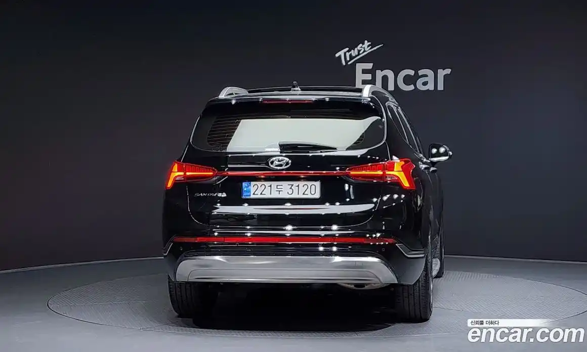 Hyundai Santa Fe 2023 2.5 Автомат в Москве № 112128, фото 19