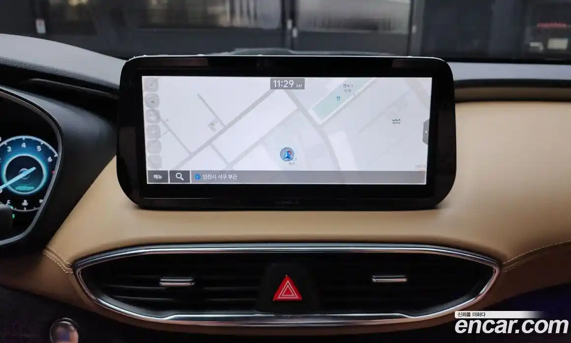 Hyundai Santa Fe 2023 2.5 Автомат в Москве № 112128, фото 5