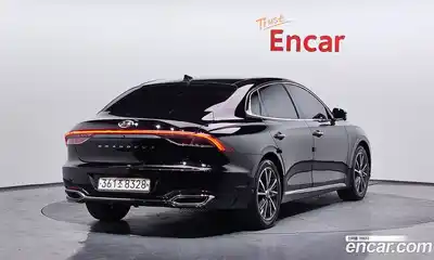 Hyundai Grandeur 2020 2.5 Автомат в Москве № 118040, миниатюра 2