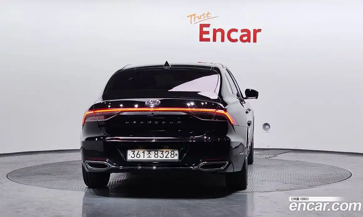 Hyundai Grandeur 2020 2.5 Автомат в Москве № 118040, фото 4