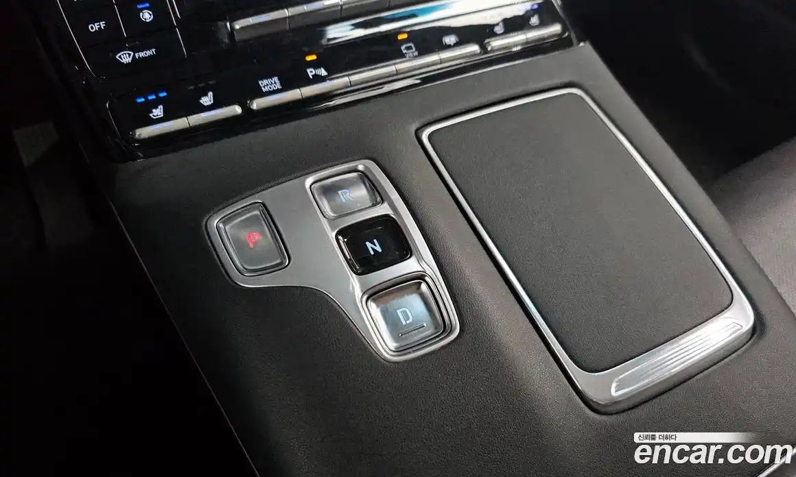 Hyundai Grandeur 2020 2.5 Автомат в Москве № 118040, фото 9