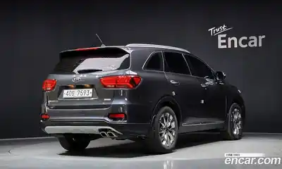 Kia Sorento 2019 2.0 Автомат в Москве № 122049, миниатюра 12