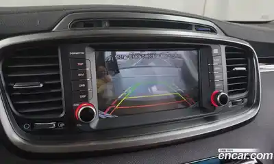 Kia Sorento 2019 2.0 Автомат в Москве № 122049, миниатюра 2