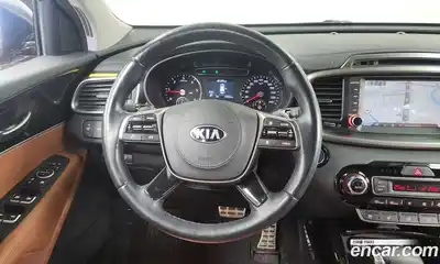 Kia Sorento 2019 2.0 Автомат в Москве № 122049, миниатюра 7