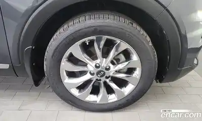 Kia Sorento 2019 2.0 Автомат в Москве № 122049, миниатюра 8