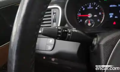 Kia Sorento 2019 2.0 Автомат в Москве № 122049, миниатюра 10