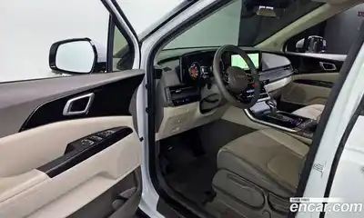 Kia Canival 2023 3.5 Автомат в Москве № 122749, миниатюра 11