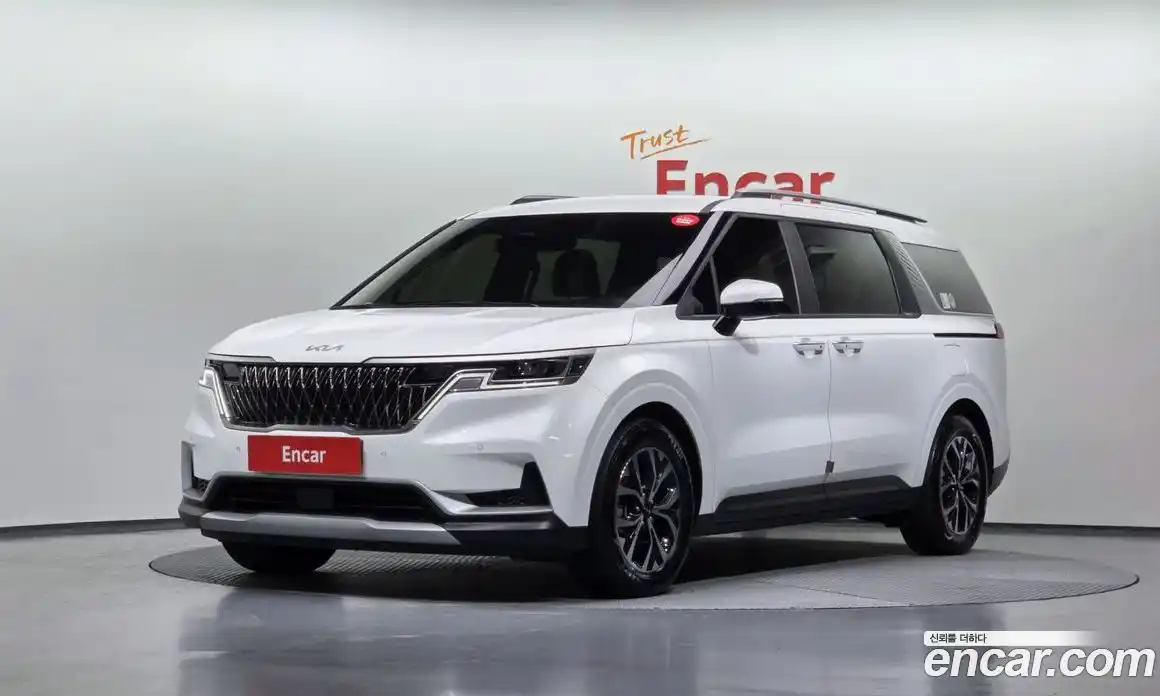 Kia Canival 2023 3.5 Автомат в Москве № 122749, фото 19