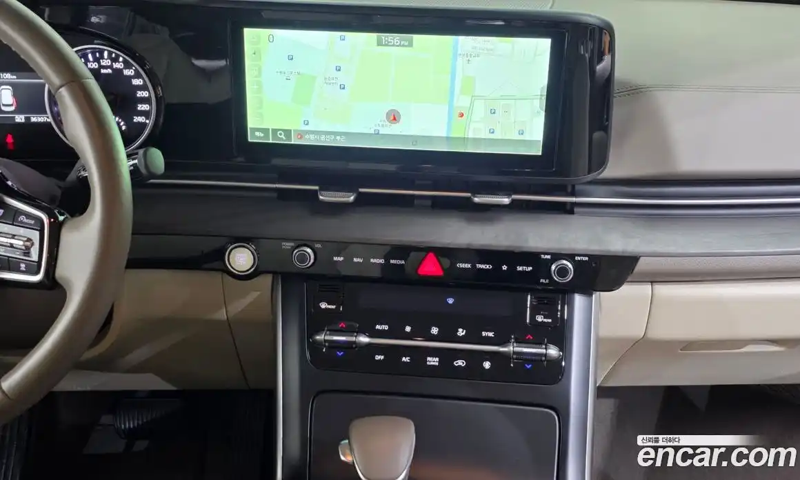 Kia Canival 2023 3.5 Автомат в Москве № 122749, фото 3