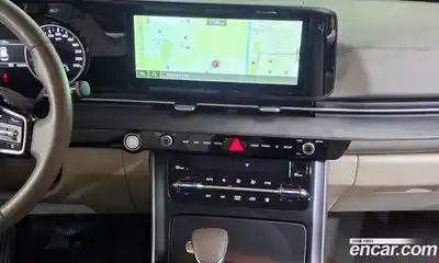 Kia Canival 2023 3.5 Автомат в Москве № 122749, миниатюра 3