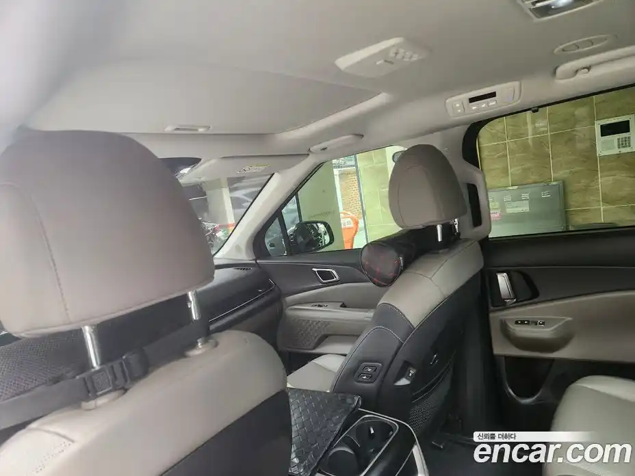 Kia Canival 2026 3.5 Автомат в Москве № 123828, фото 4