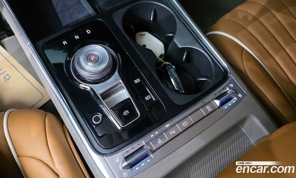 Kia Canival 2024 1.6 Автомат в Москве № 123842, фото 13