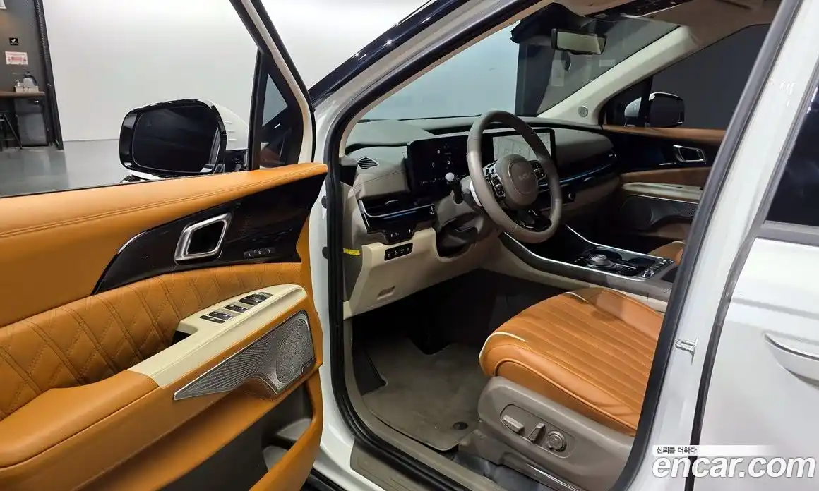 Kia Canival 2024 1.6 Автомат в Москве № 123842, фото 14