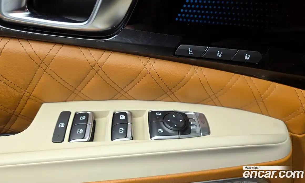 Kia Canival 2024 1.6 Автомат в Москве № 123842, фото 18