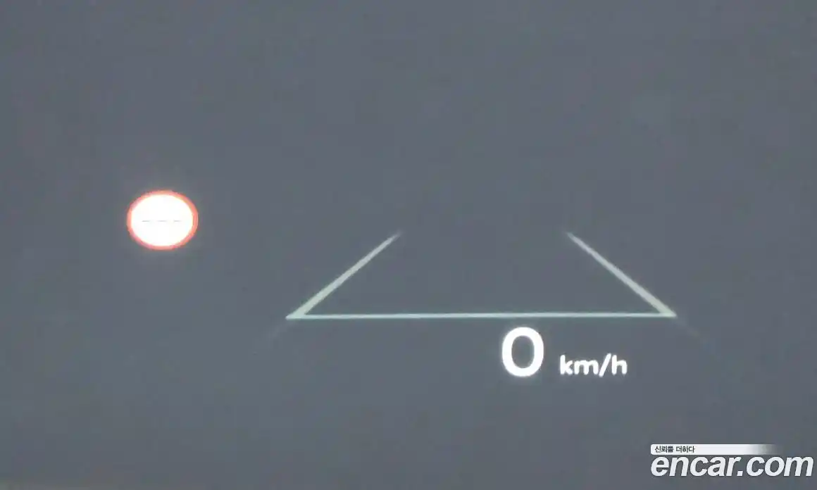 Kia Canival 2024 1.6 Автомат в Москве № 123842, фото 3