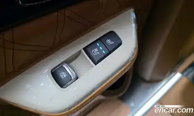 Kia Canival 2024 1.6 Автомат в Москве № 123842, миниатюра 6