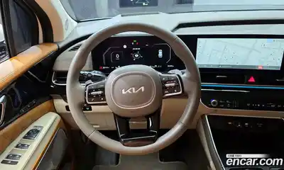 Kia Canival 2024 1.6 Автомат в Москве № 123842, миниатюра 7