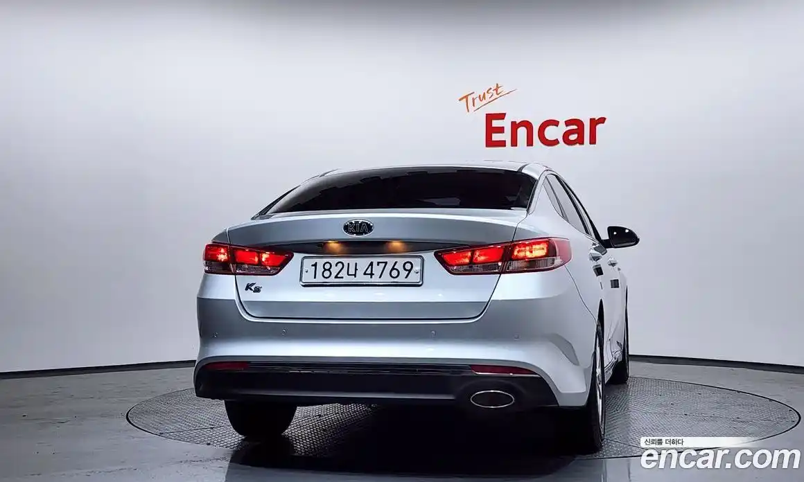 Kia K5 2016 2.0 Автомат в Москве № 123922, фото 20