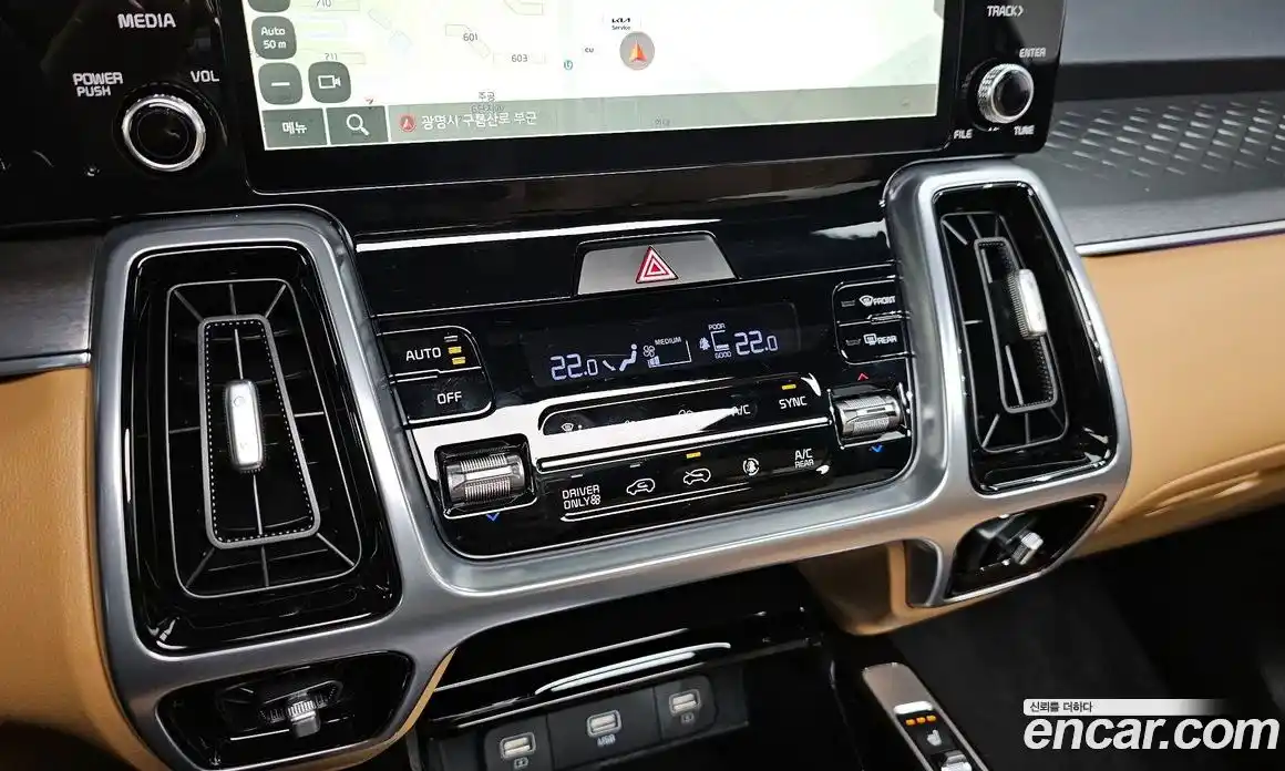 Kia Sorento 2022 1.6 Автомат в Москве № 124268, фото 19