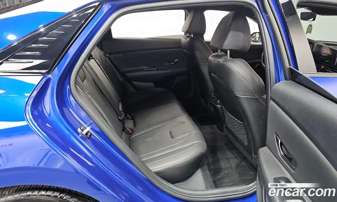 Hyundai Avante 2021 1.6 Автомат в Москве № 12825, фото 17