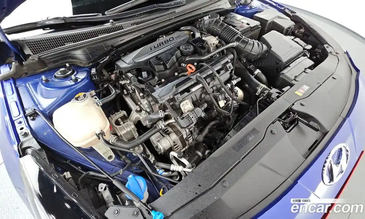 Hyundai Avante 2021 1.6 Автомат в Москве № 12825, фото 20