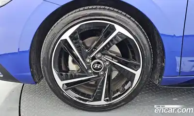 Hyundai Avante 2021 1.6 Автомат в Москве № 12825, миниатюра 5