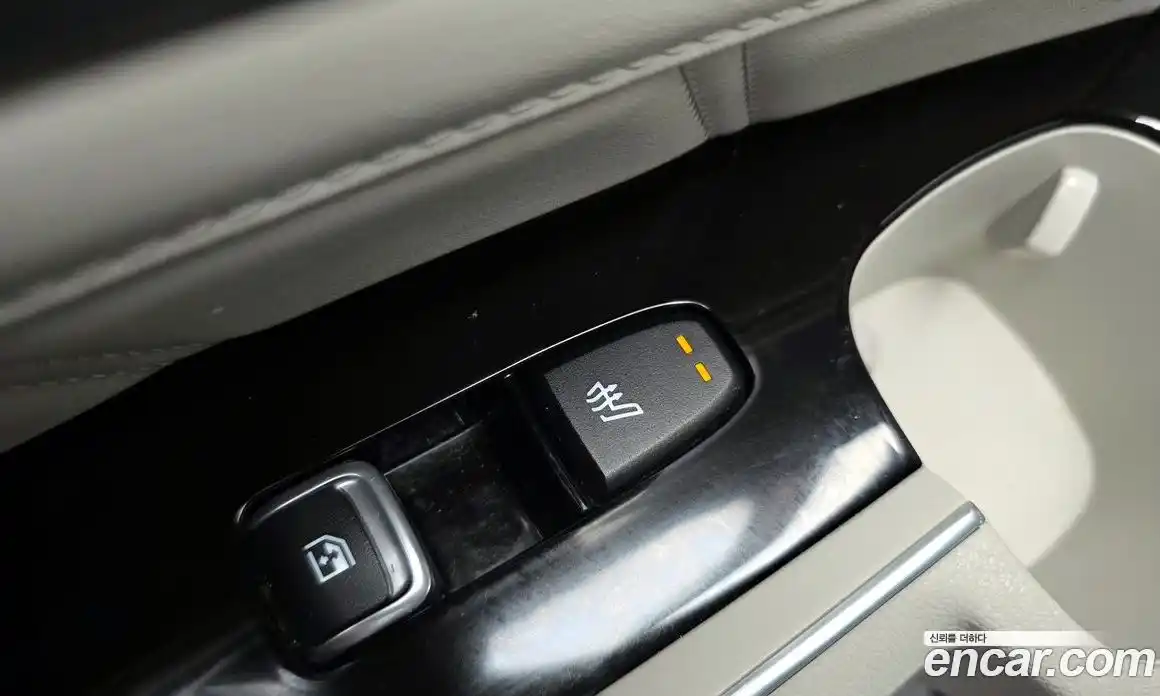 Kia Sorento 2023 1.6 Автомат в Москве № 132337, фото 17