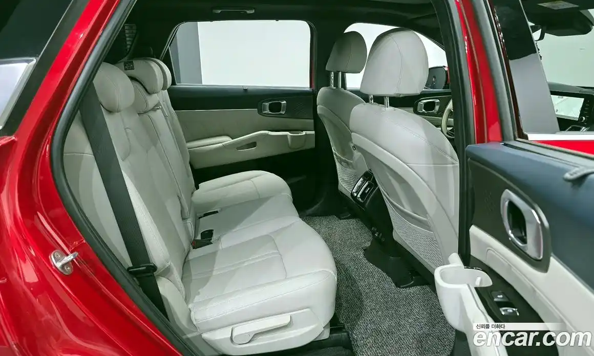 Kia Sorento 2023 1.6 Автомат в Москве № 132337, фото 5