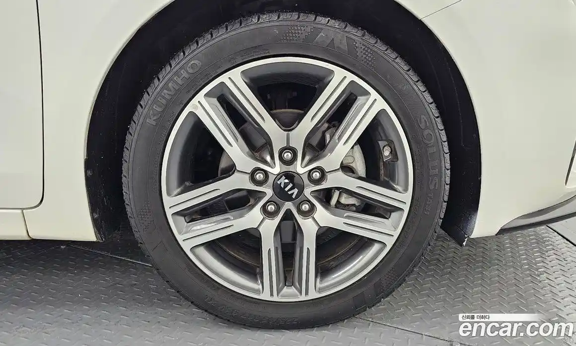 Kia K3 2019 1.6 Автомат в Москве № 132357, фото 4