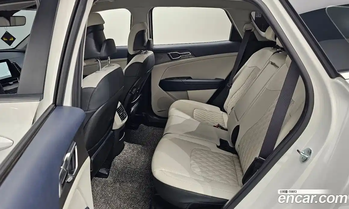 Kia Sportage 2022 1.6 Автомат в Москве № 133770, фото 17