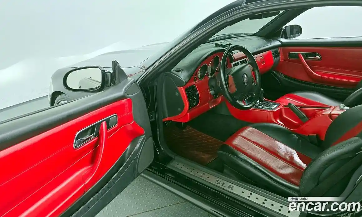 Mercedes-Benz SLK-Class 2002 2.3 Автомат в Москве № 135463, фото 9
