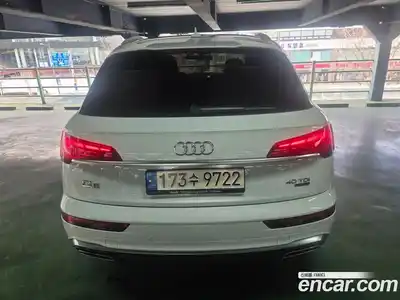 Audi Q5 2022 2.0 Автомат в Москве № 138047, миниатюра 4