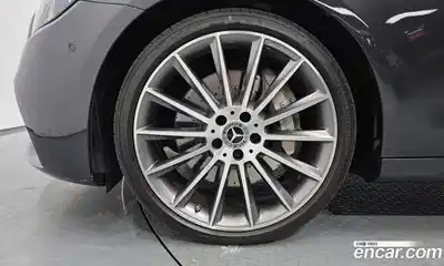 Mercedes-Benz E-Class 2021 2.0 Автомат в Москве № 138092, миниатюра 5