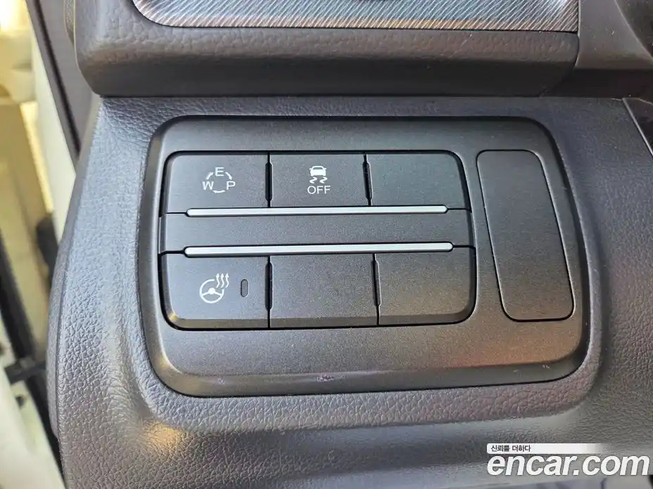 SsangYong TIBOLI 2017 1.6 Автомат в Москве № 147329, фото 16