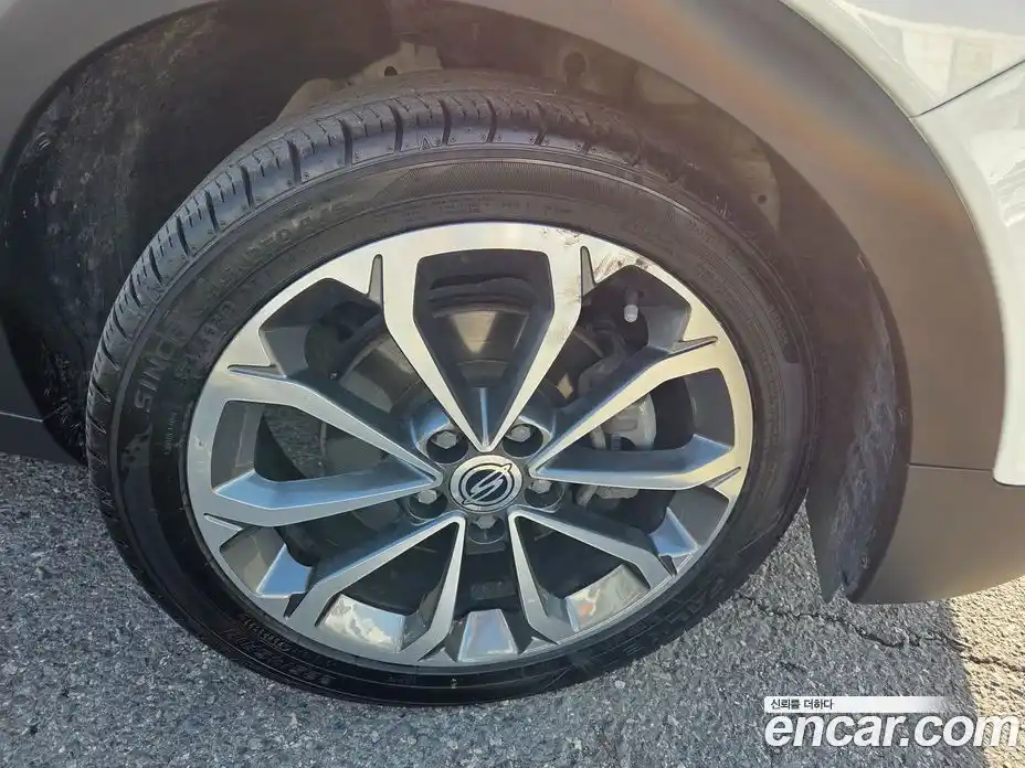 SsangYong TIBOLI 2017 1.6 Автомат в Москве № 147329, фото 9