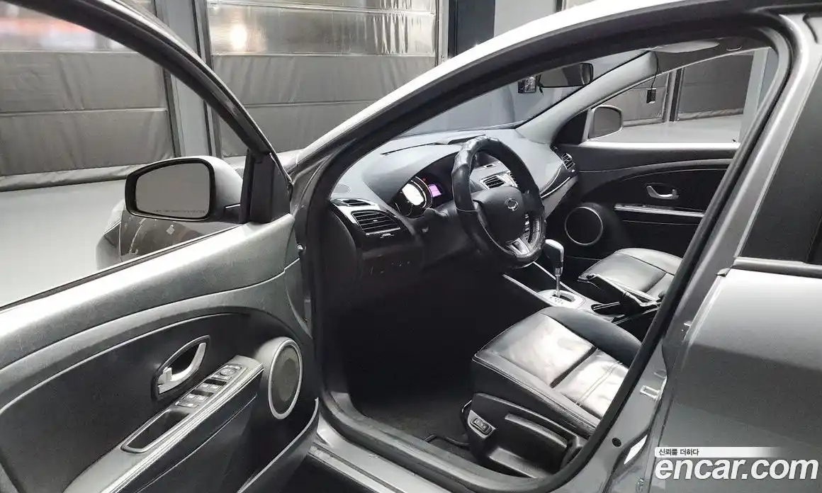 Renault SM3 2016 1.5 Автомат в Москве № 148144, фото 1