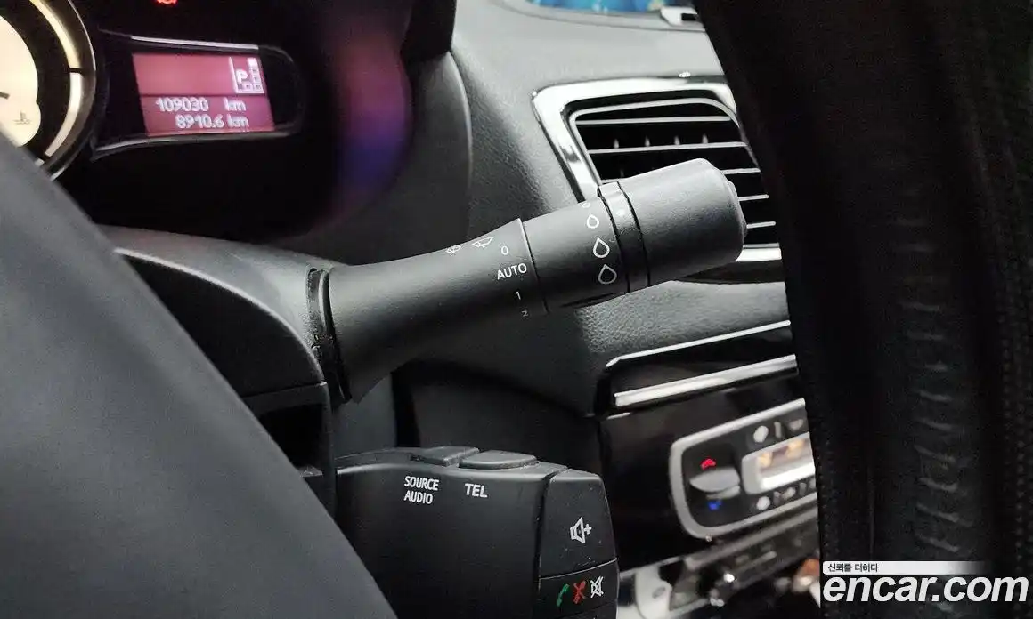 Renault SM3 2016 1.5 Автомат в Москве № 148144, фото 10