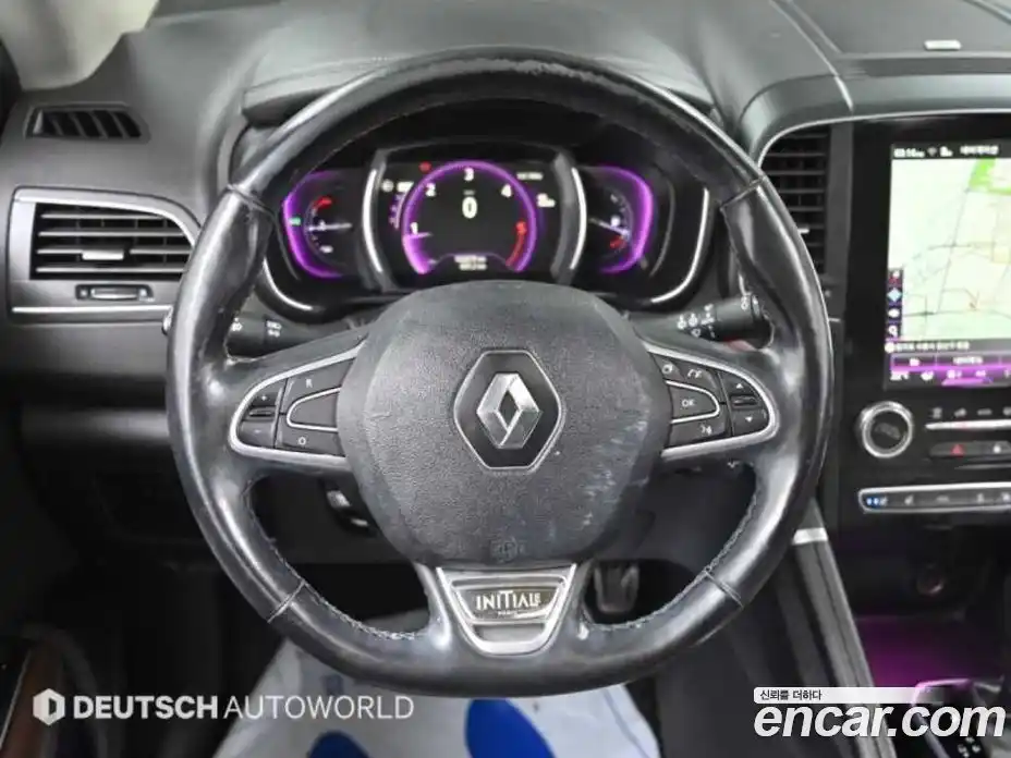 Renault QM6 2017 2.0 Автомат в Москве № 152906, фото 13