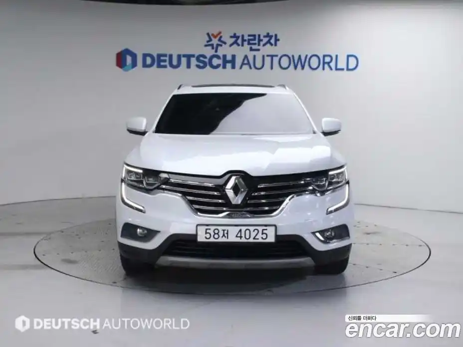 Renault QM6 2017 2.0 Автомат в Москве № 152906, фото 3