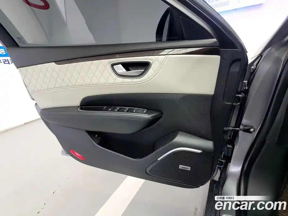 Renault SM6 2016 2.0 Автомат в Москве № 153086, фото 15