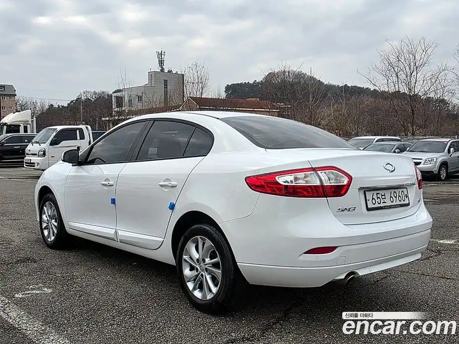 Renault SM3 2015 1.6 Автомат в Москве № 153091, фото 18