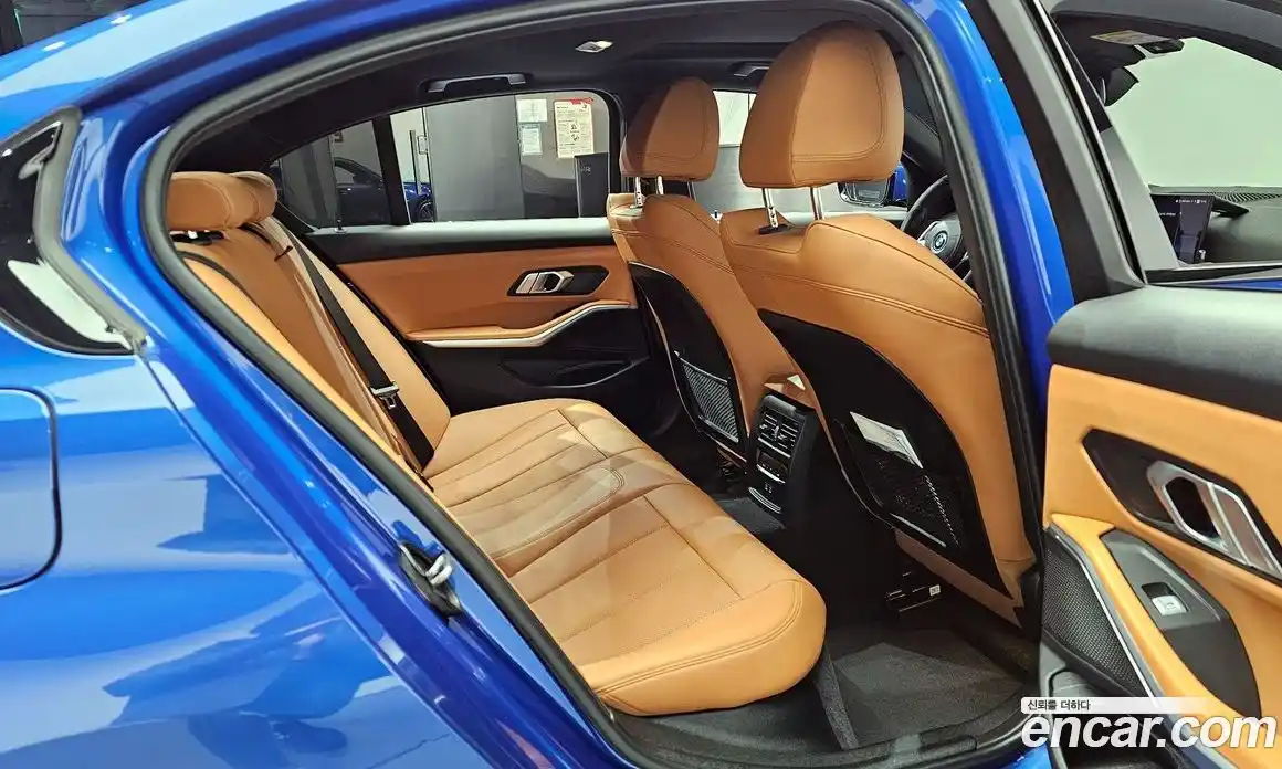 BMW 3-Series 2023 2.0 Автомат в Москве № 157018, фото 16