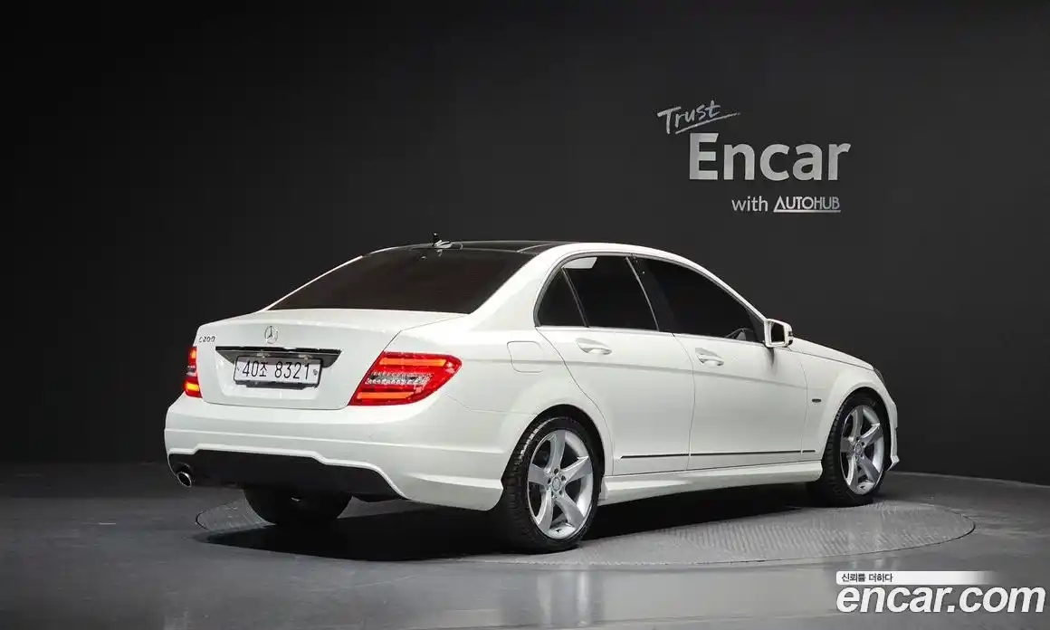 Mercedes-Benz C-Class 2012 1.8 Автомат в Москве № 160535, фото 14