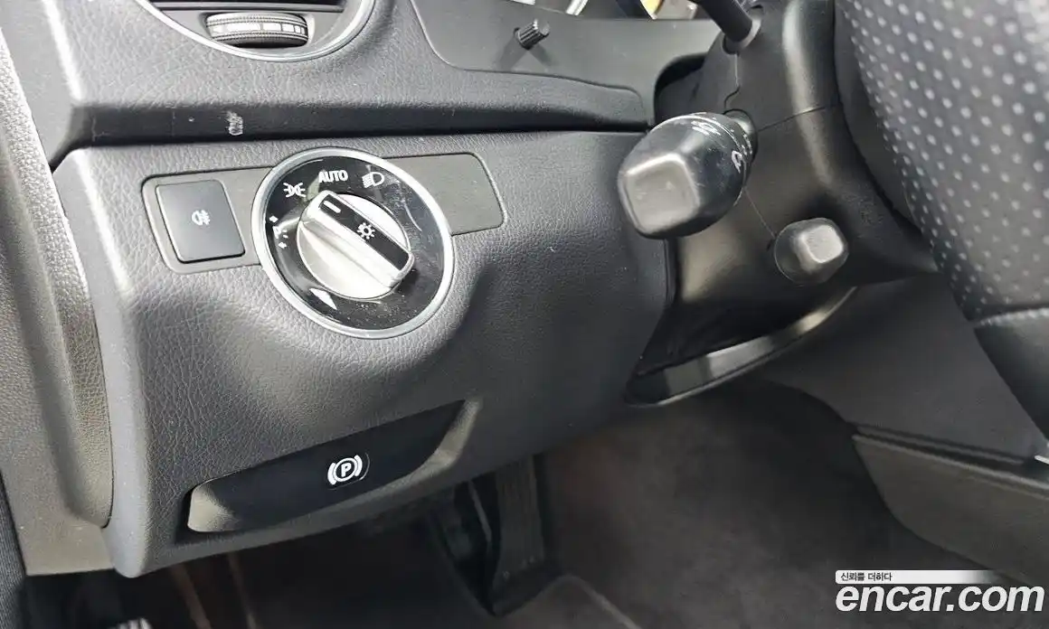 Mercedes-Benz C-Class 2012 1.8 Автомат в Москве № 160535, фото 10