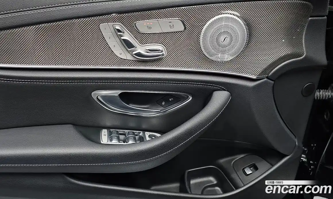 Mercedes-Benz E-Class 2019 2.0 Автомат в Москве № 161139, фото 20